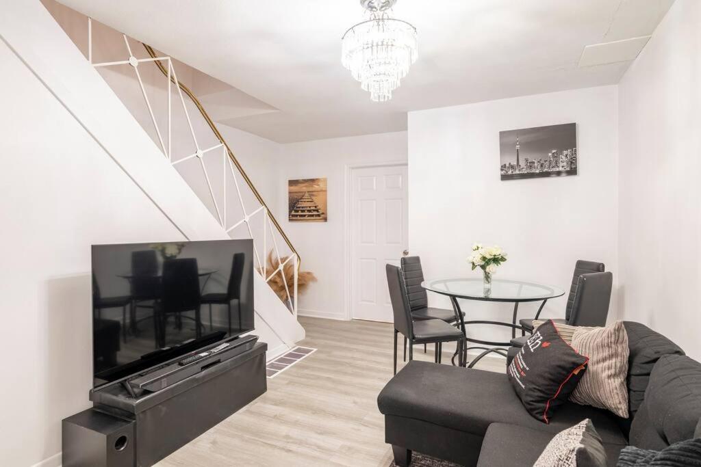 Harmony Home Near University Of واترلو المظهر الخارجي الصورة