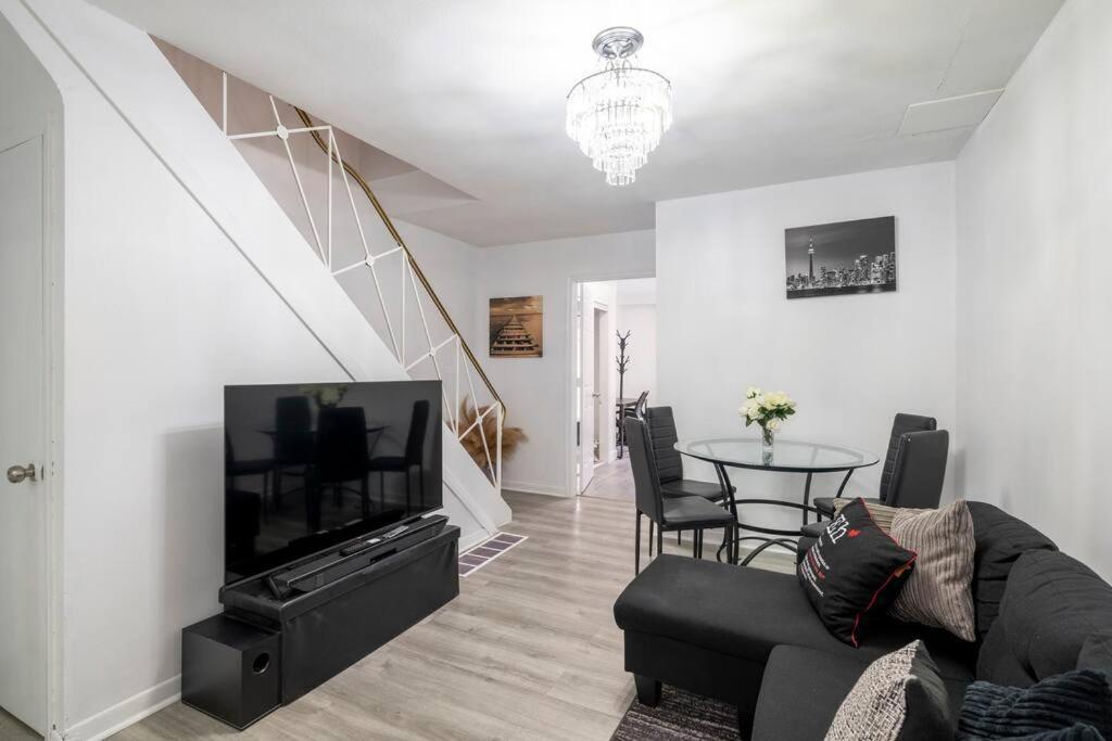 Harmony Home Near University Of واترلو المظهر الخارجي الصورة