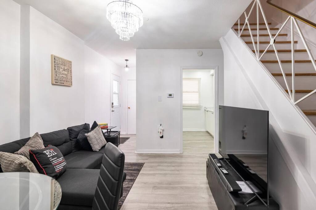 Harmony Home Near University Of واترلو المظهر الخارجي الصورة